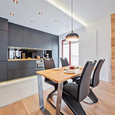 Warta Riverside & Old Town Luxury Poznań